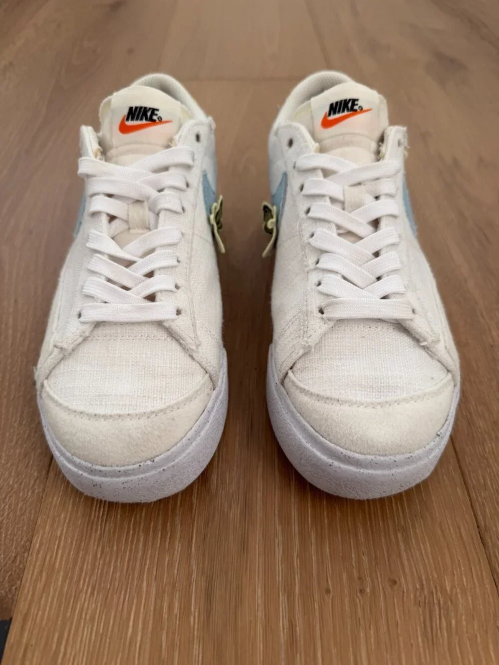 Nike Shoes Womens 5.5 Sneakers White Blazer Lo Platform DJ6376-100 Air Sprung